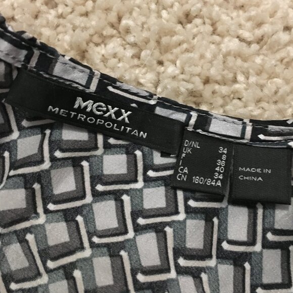 Mexx Silk Chain Mail Babe Print Sleeveless Blouse - Picture 8 of 13